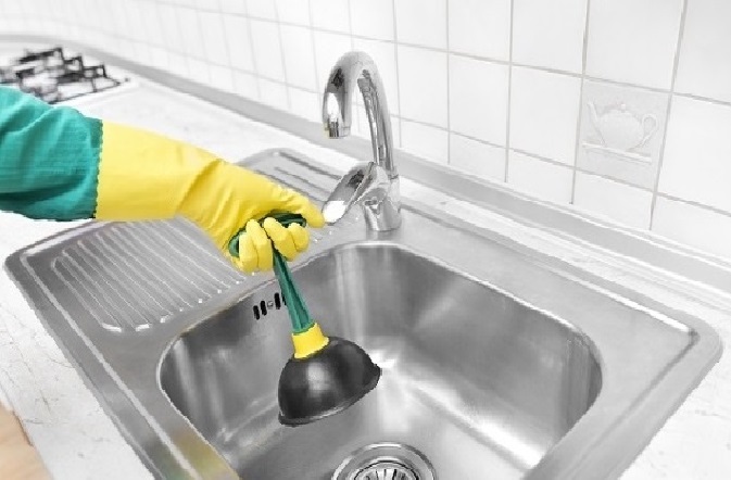 Ümraniye Mutfak Tikali Boru Açma